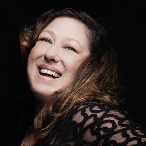 Meet your Posher, Sonya